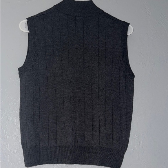 Harve Benard Black Crop Top Sleeveless Knit 30 - Picture 5 of 6